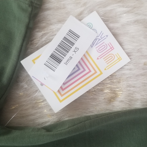 LuLaRoe Irma - Picture 3 of 8